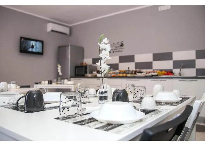 Black-and-white Bed & Breakfast