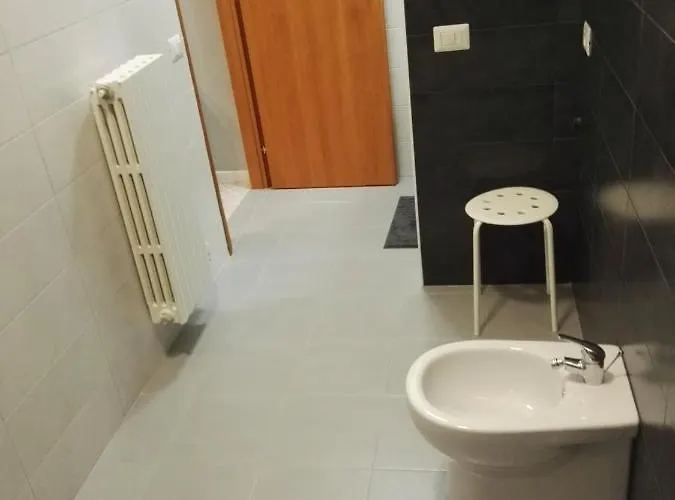 Black-and-white 4* Gallipolli