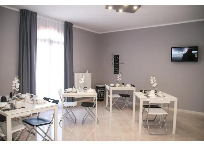 Black-and-white Gallipolli