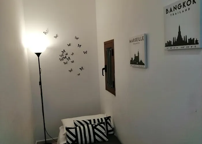 Black-and-white 住宿加早餐酒店 4*